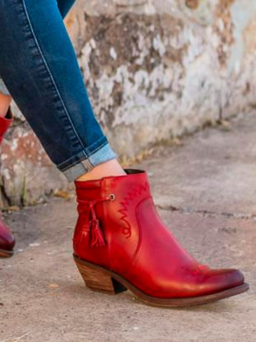 Reba by Justin Nel Red  Boots RML130